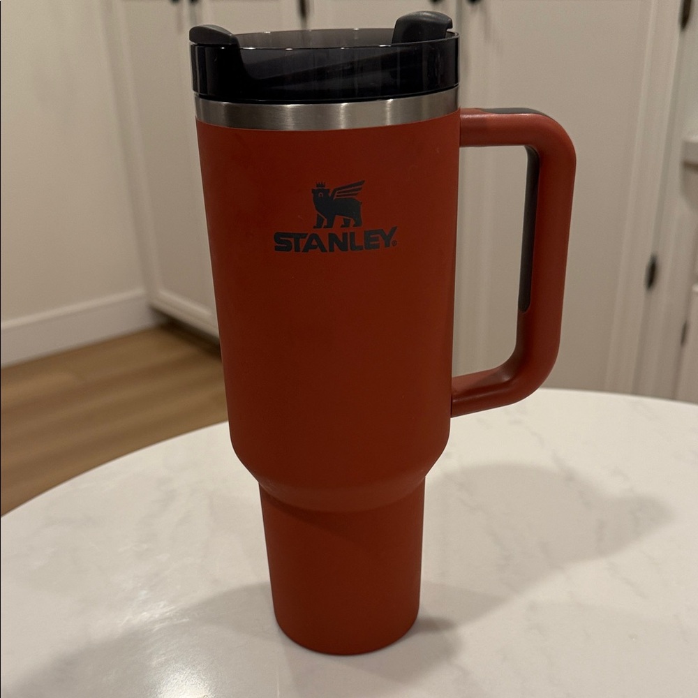 Stanley Classic Red Insulated Mug